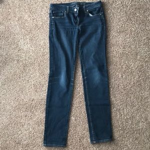 AE Skinny Super Stretch Jeans — 6 Long